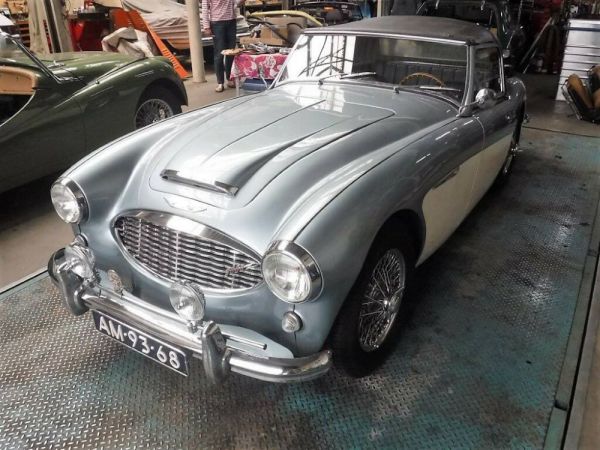 Austin-Healey 3000 Mk I (BN7) 1961