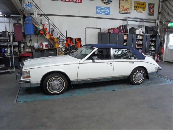 Cadillac Seville Sedan 4.1L 1985 52405