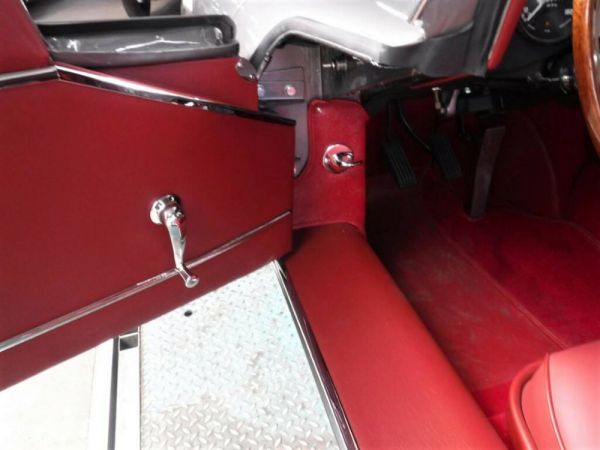 Jaguar E-Type 3.8 1962 52925