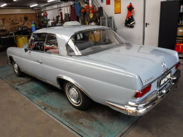 Mercedes-Benz 220 SE b 1963 53710