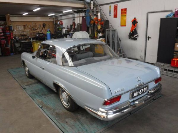 Mercedes-Benz 220 SE b 1963 53712