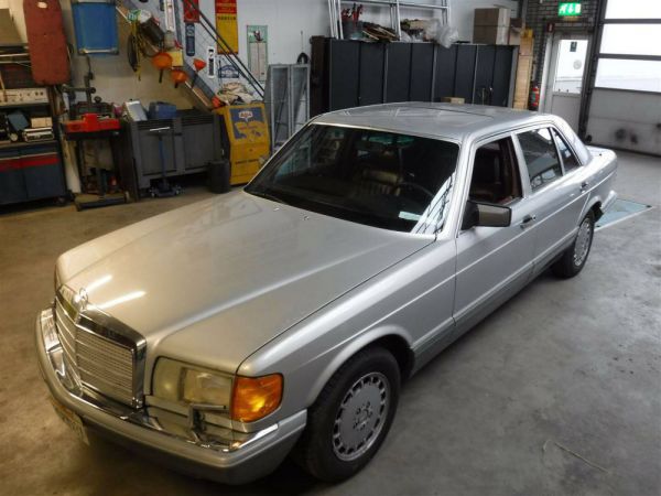 Mercedes-Benz 420 SEL 1986 53818