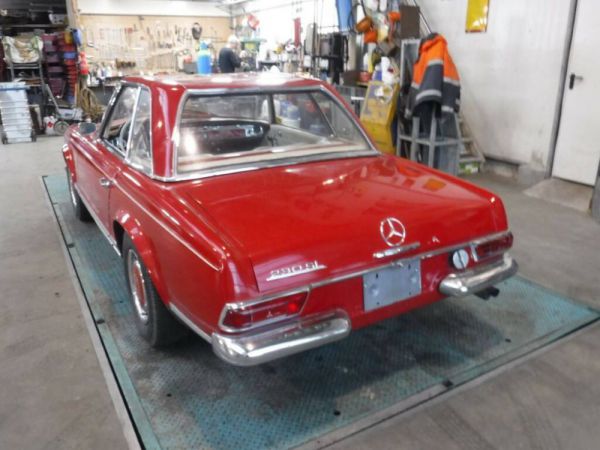 Mercedes-Benz 230 SL 1964 53851