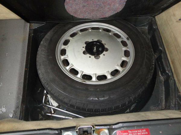 Mercedes-Benz 560 SL 1989 54177