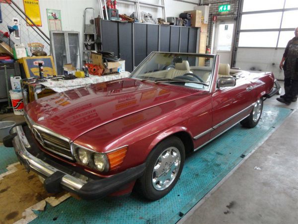 Mercedes-Benz 560 SL 1989 54180