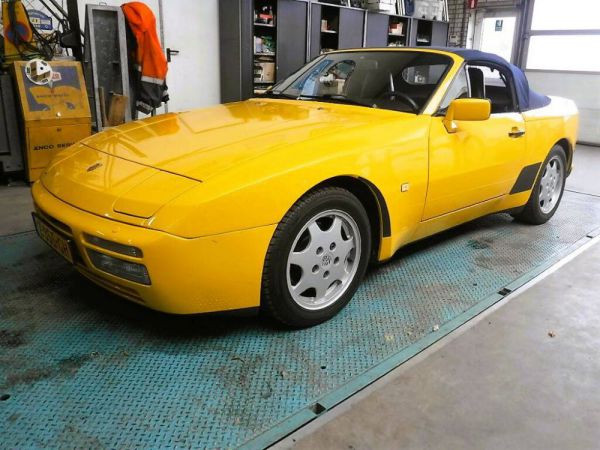 Porsche 944 S2 1991 54836