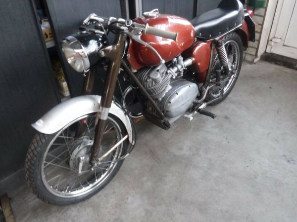 Moto guzzi Stornello 125 1968 110583