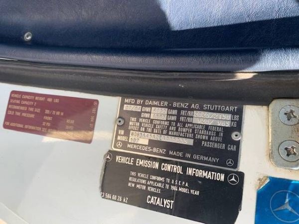 Mercedes-Benz 380 SL 1984 131197