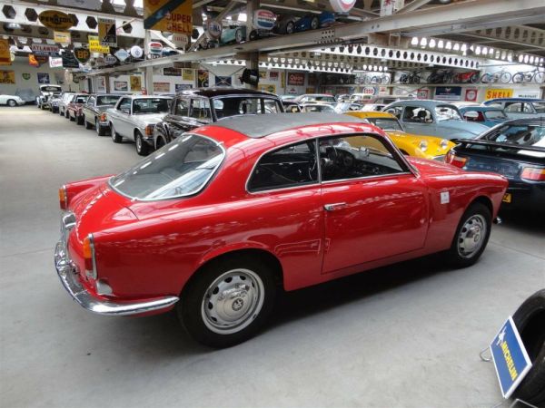 Alfa Romeo Giulia 1600 Sprint 1963 131811
