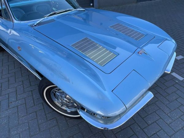 Chevrolet Corvette Sting Ray Convertible 1963 116774