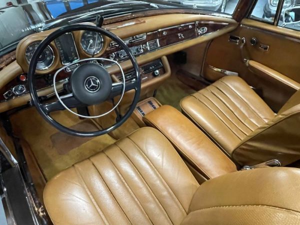 Mercedes-Benz 280 SE 1970 116833