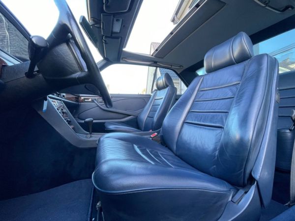 Mercedes-Benz 380 SEC 1983 116859