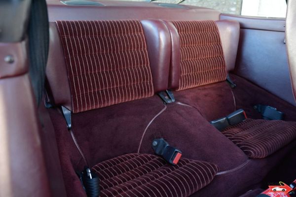 Porsche 911 Carrera 3.2 1984 119261