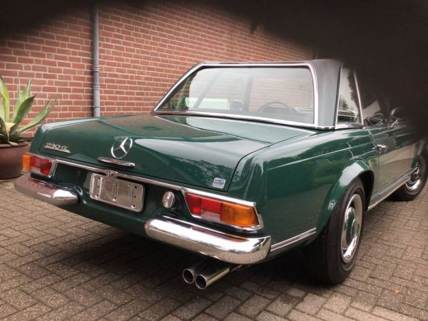 Mercedes-Benz 230 SL 1967 79530