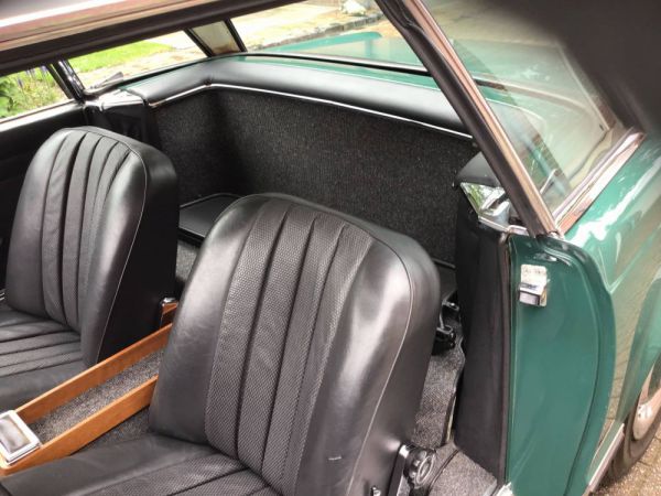 Mercedes-Benz 230 SL 1967 79533