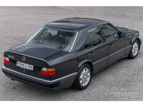 Mercedes-Benz 500 E 1992 2563