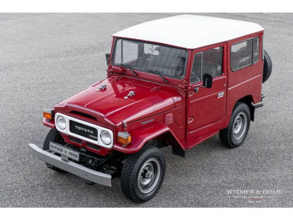 Toyota Land Cruiser BJ 40 1980 2695