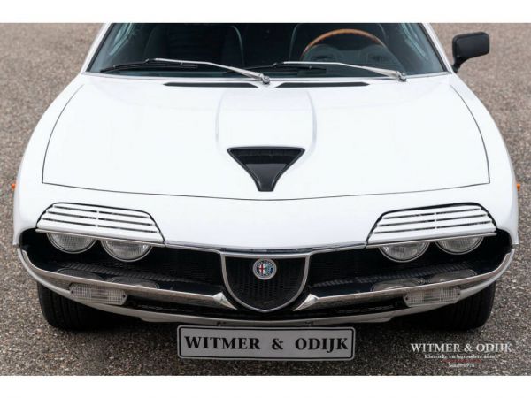Alfa Romeo Montreal 1972 100692