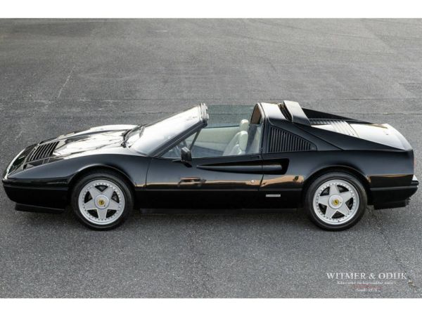 Ferrari 328 GTS 1989