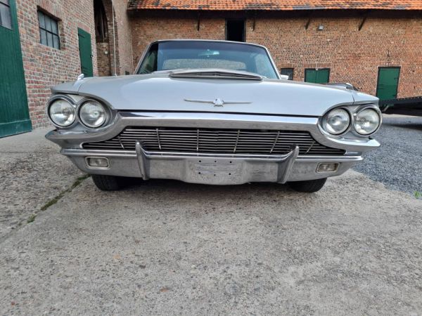 Ford Thunderbird Landau Coupe 1965 104807
