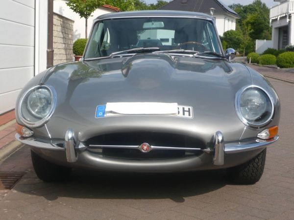 Jaguar E-Type (2+2) 1966 126653
