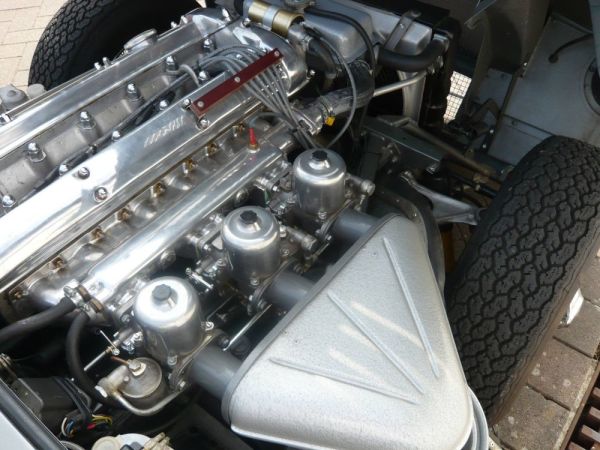 Jaguar E-Type (2+2) 1966 126661