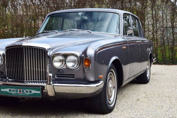 Bentley T 1 1969 654