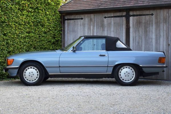 Mercedes-Benz 560 SL 1987 800