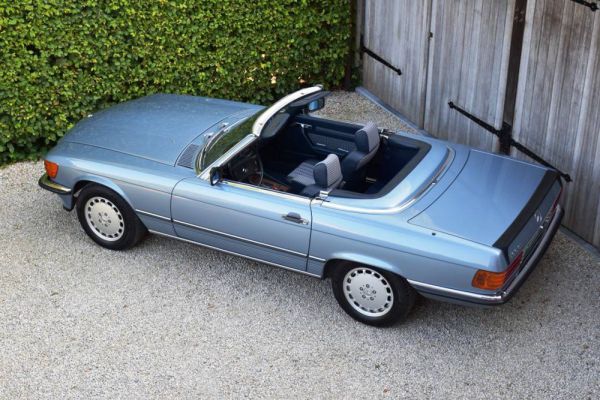 Mercedes-Benz 560 SL 1987 805