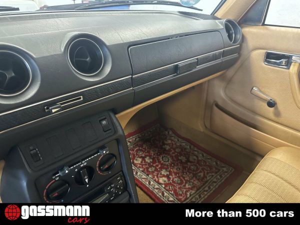 Mercedes-Benz 230 E 1980 20164