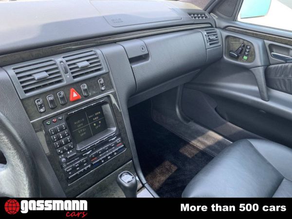 Mercedes-Benz E 320 1998 21294