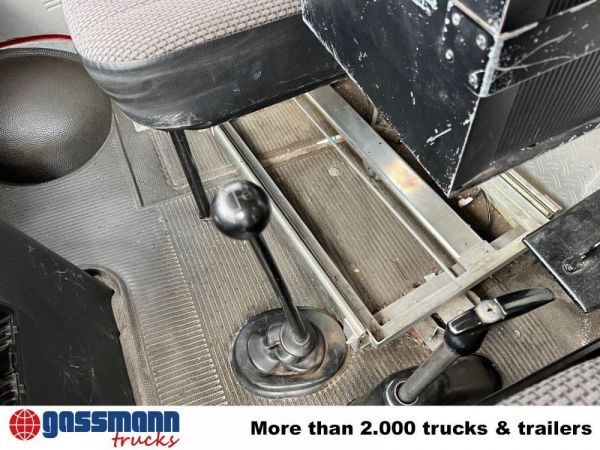 Mercedes-Benz T2 508 D 1982 22320