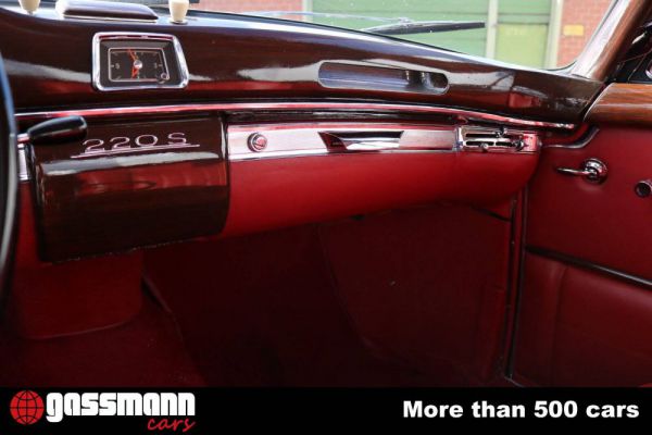 Mercedes-Benz 220 S 1958 22364