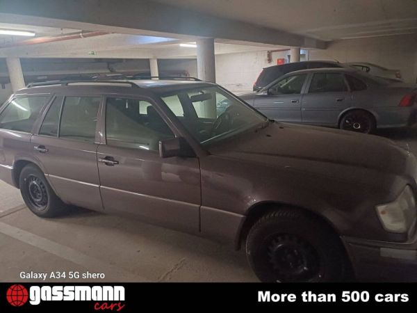 Mercedes-Benz E 220 T 1994 116965