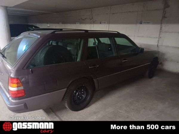 Mercedes-Benz E 220 T 1994 116969