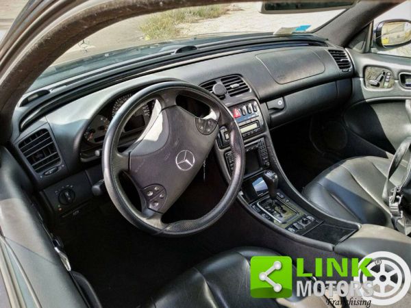 Mercedes-Benz CLK 55 AMG 2000 33235