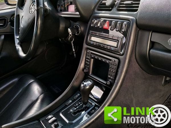 Mercedes-Benz CLK 55 AMG 2000 33240