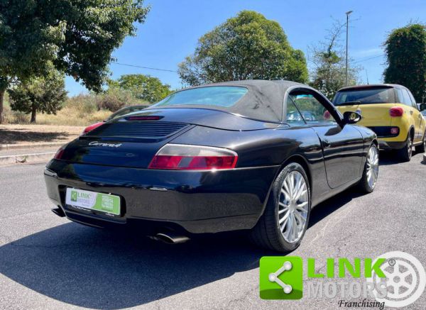 Porsche 911 Carrera 4 1999 33359