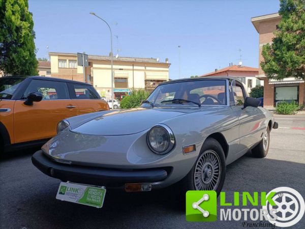 Alfa Romeo Spider Veloce 2000 1981 68048