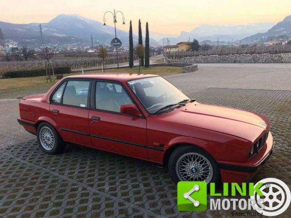 BMW 320is 1988