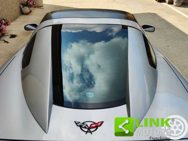 Chevrolet Corvette 2000 107051