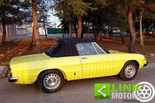 Alfa Romeo Spider Veloce 2000 1975 108315