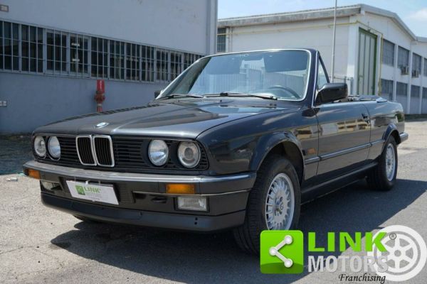 BMW 320i 1989 118186
