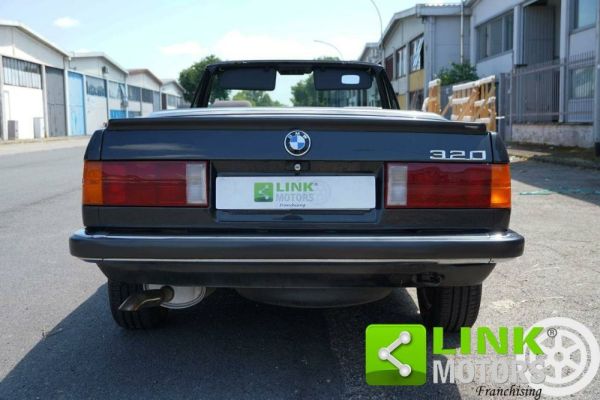 BMW 320i 1989 118189
