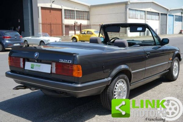 BMW 320i 1989 118190