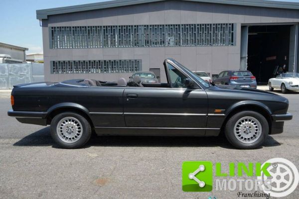 BMW 320i 1989 118191