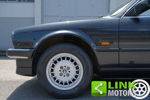 BMW 320i 1989 118193