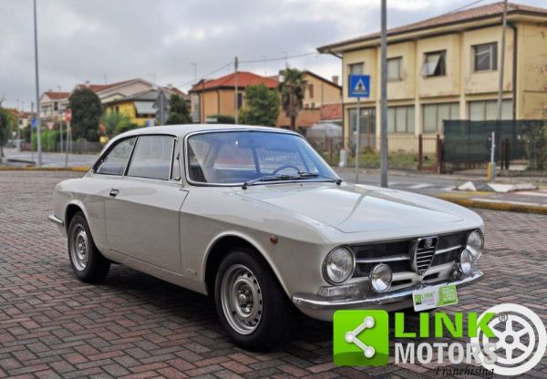 Alfa Romeo Giulia GT 1300 Junior 1972 118212