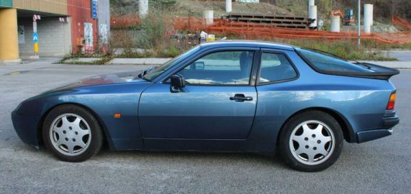 Porsche 944 S2 1990