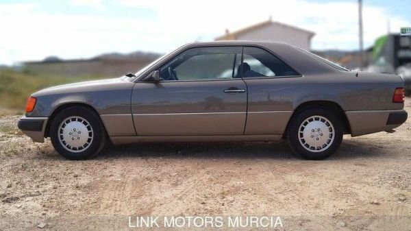Mercedes-Benz 300 CE 1991 119206